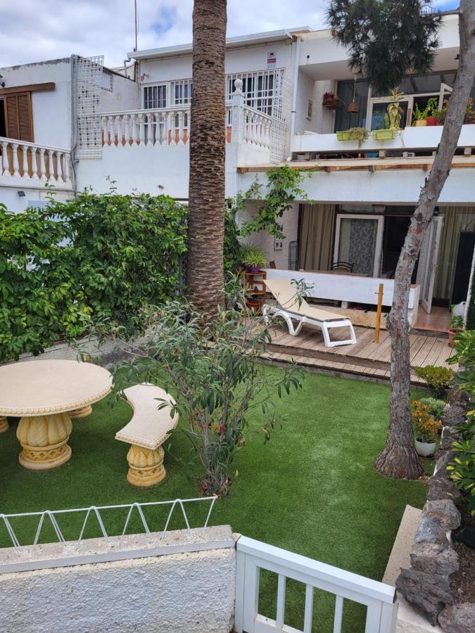 Studio With Garden Arona  Esterno foto